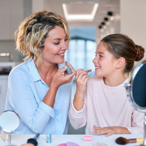 Mom & dauther make-up workshop