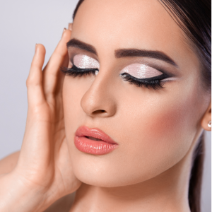 Double liner makeup course dubai