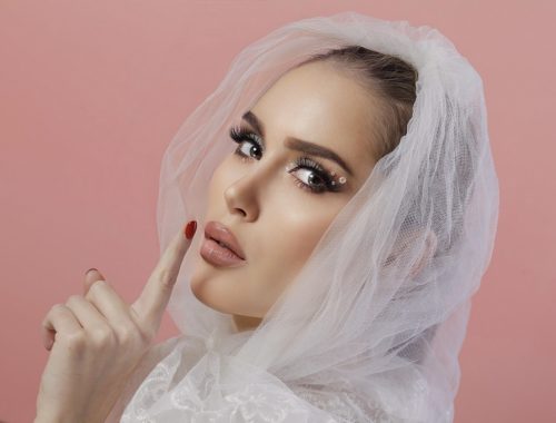 How to become a professional makeup artist 1 How to become a professional makeup artist